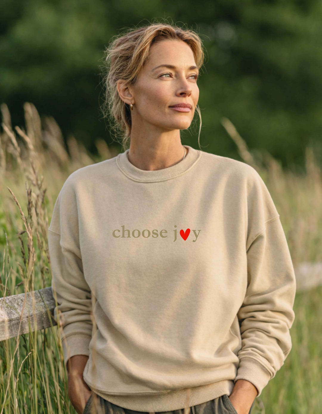 Women's Choose Joy Heart Sweatshirt