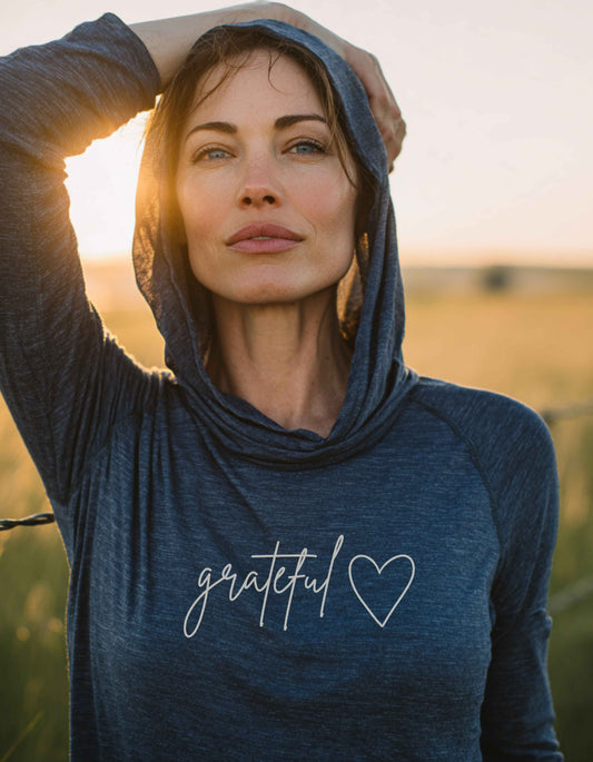 Women's Grateful Heart Hooded Long-Sleeve Tee