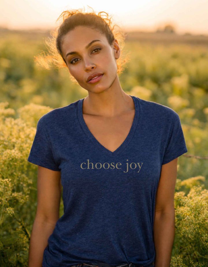 Women’s Choose Joy Relaxed V-Neck Tee